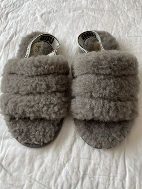 UGG youth Gray Plush Shearling Slide Sandals 12c